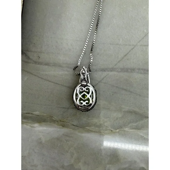 QVC Womens Green Gemstone Sterling Silver Oval Charm 19" Necklace Gift NIB - Picture 3 of 7